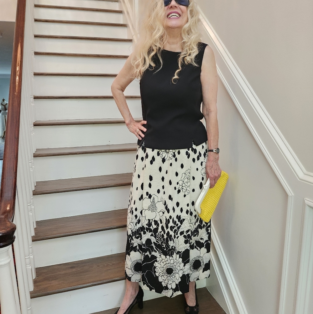 Custom Made, Professionally Cleaned, Ex. Cond Floral Maxi Skirt, Sm, $50